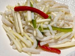 老人和炒鱼丝-老人和饭店(淮海中路店)