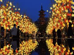 -龙华寺