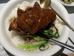 -关东小磨东北菜(漕河泾印象城店)