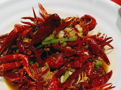 -龙巢盱眙龙虾·牛蛙·烧烤宵夜(八卦岭店)