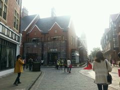 -钟书阁(松江泰晤士小镇店)