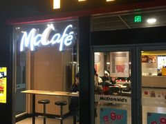 -麦当劳(轻轨曹杨路店)