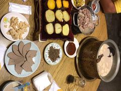 -蒙亨·手把肉·蒙古包文化主题餐厅(天恒广场店)