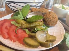 -ELI FALAFEL Lebanese&Mediterranean黎巴嫩美食(富城路店)