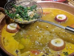 -洱火云南酸菜牛肉火锅(石景山当代商城店)