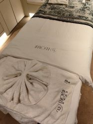 -洛伊科技抗衰护肤中心