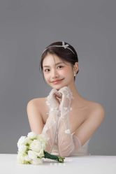 -喜爱高定婚纱摄影