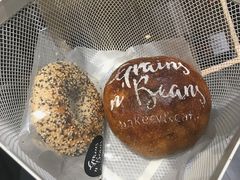芝麻贝果-面包谷Grains n' Beans(九号公馆店)