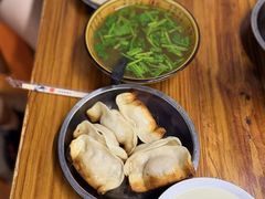 -锅贴大王南翔小笼(临沂二村店)