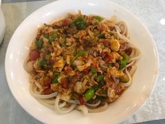 -马尔龙新疆饭店·清真(瑞景店)