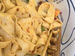 -陇上秦轩西安biangbiang面(朝龙汇店)