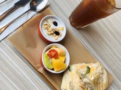 -必胜客(世纪港湾店)
