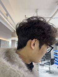 -宫铭烫发染发接发店