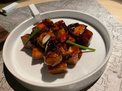 -穹六人间 people 6(岳阳路店)
