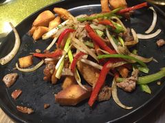 -塔哈尔·新疆盛宴(城西银泰店)