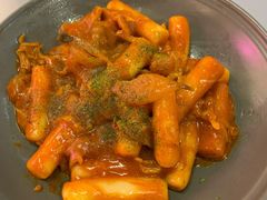 弘大粗暴辣炒年糕-chicken plus韩国炸鸡(城阳店)