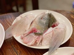 脆肉鲩鱼头-正能量脆肉鲩火锅