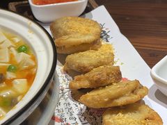 -韵秋荷(宝山龙湖天街店)