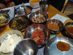 -老炉家木炭烤肉(长江国际店)