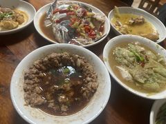 -玲燕蒸菜馆(江东路店)