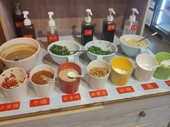 -成都玉林串串香火锅(三八店)