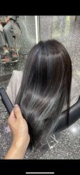 -Tloml salon