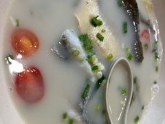 -玖鲜小笼(中山广场店)