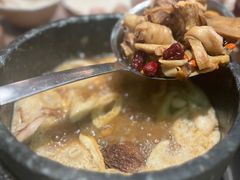 -蘑界·野生菌火锅(深业上城店)