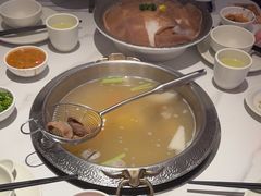 -左庭右院鲜牛肉火锅(环球港店)