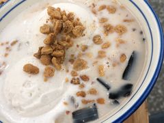 冰淇淋清补凉-文昌邓记清补凉(西沙路店)