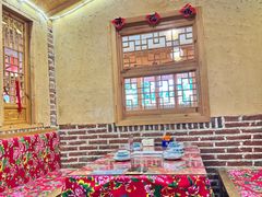 -闯关东东北农家菜(崂山石老人店)