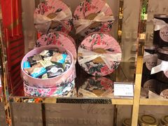 -VENCHI 闻绮(北京国贸商城店)