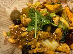 -红渡小香·牛肉麻辣香锅(车站南路店)