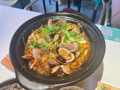 -蚝堡海鲜·威海菜·海肠捞饭·烧烤·亚洲吃蚝公司(幸福门店)