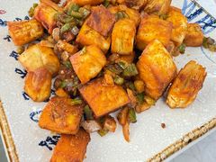 -壹阁胡羊焖饼(特色小吃街店)