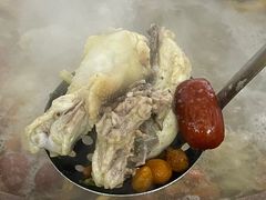 -威邵鸡煲(西华路总店)