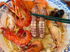 -霆记海鲜·只为这碗面(滨江店)