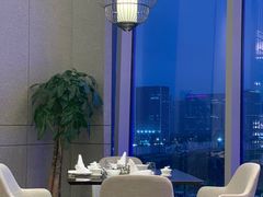 -彩丰楼中餐厅(杭州奥克斯中心皇冠假日酒店)