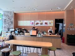 -星巴克(上海长宁来福士1F店)