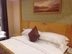 -维也纳酒店(桂林万福广场店)