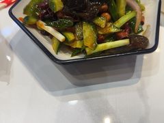 -柒五龙虾(八王寺店)