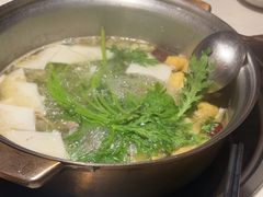 -喃喃椰·糟粕醋·椰子鸡火锅(七堡花园店)