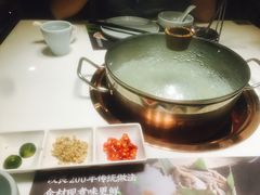 秘制料碗-洪氏嗨捞·猪肚鸡火锅(阳光天地店)