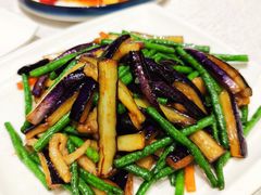 长豆角炒茄子-锦粤宫·精致粤菜(阳西店)