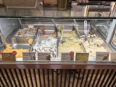 -VENCHI 闻绮(北京国贸商城店)