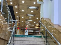 -屯老二农家铁锅炖·行业领军者(梅江店)
