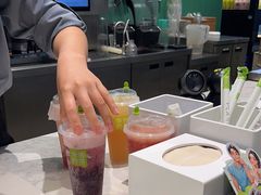 -奈雪的茶(优特汇店)
