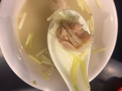 -伍湛记 · 广州老字号(龙津中路店)