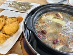 -濠轩阁特色生蚝火锅(水湾路店)