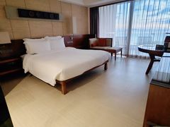 -三亚湾海居铂尔曼度假酒店